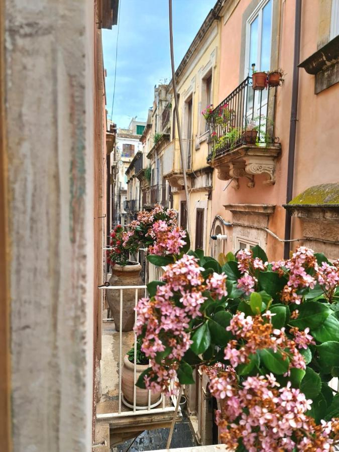 Il Pavone Di Ortigia Nuova Struttura Syrakusa Exteriör bild